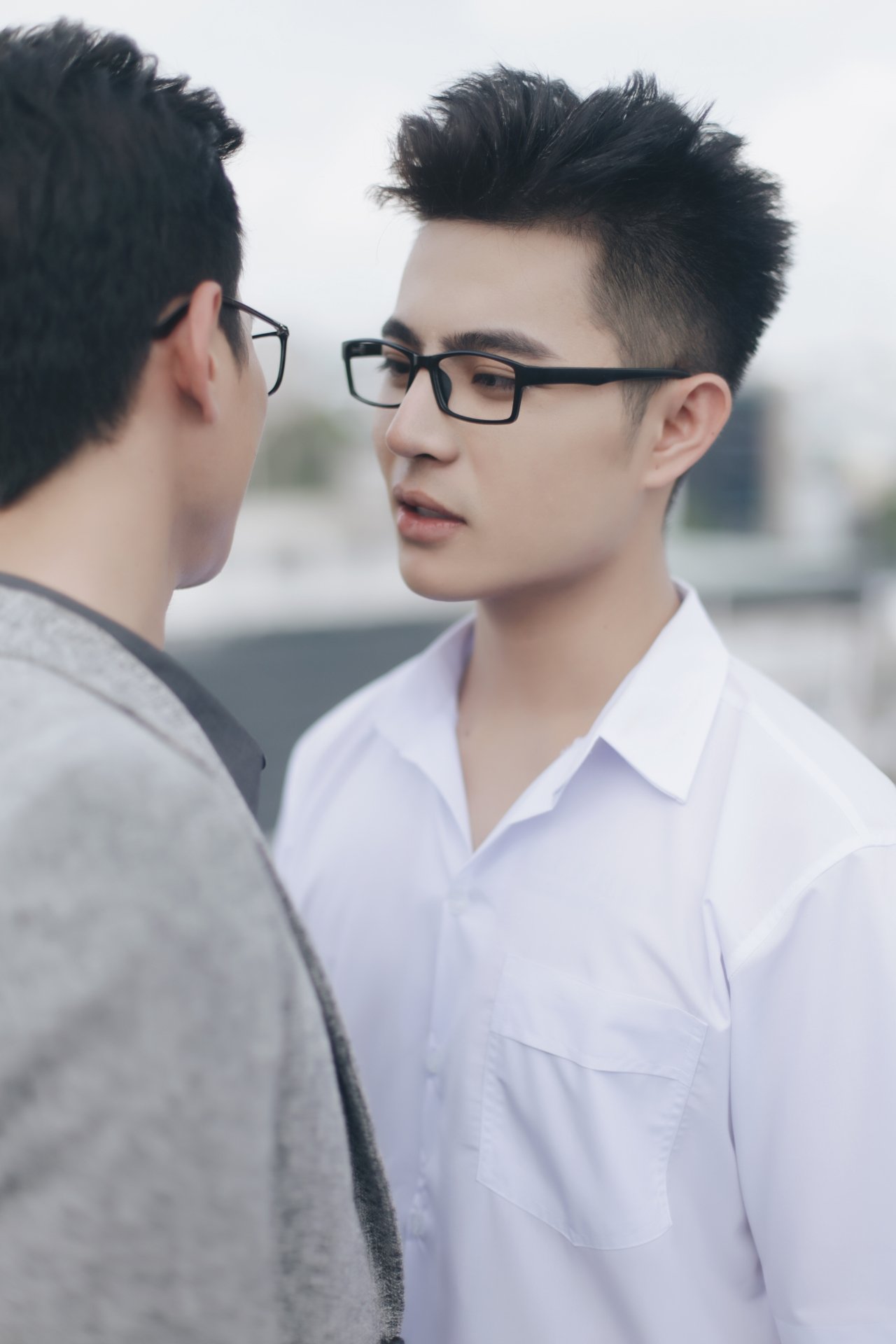 phat-sot-voi-nu-hon-ngot-lim-cua-thay-giao-hoc-tro-trong-bo-phim-dam-my-viet-hot-nhat-he-2018