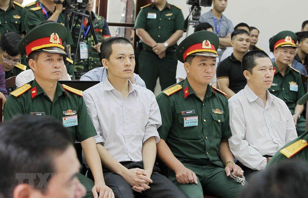 xet-xu-vu-an-dinh-ngoc-he-cung-cac-dong-pham-ut-troc-cho-rang-minh-bi-vu-khong