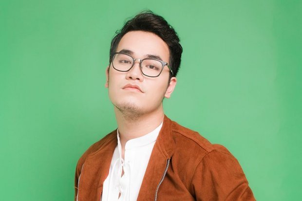 khac-hung-hlv-cuoi-cung-chinh-thuc-lo-dien-ngoi-vao-chiec-ghe-nong-the-voice-kids-2018