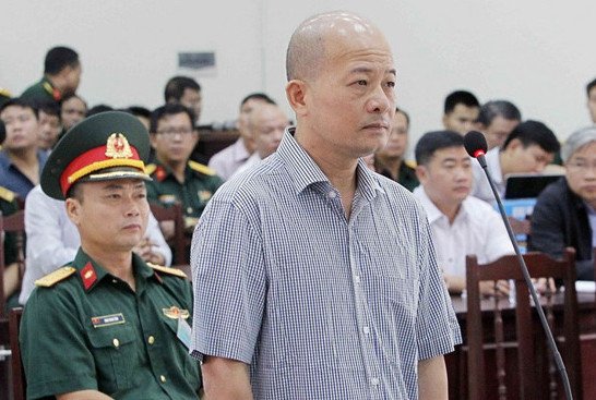 ut-troc-dinh-ngoc-he-bi-de-nghi-tu-12-15-nam-tu-giam-cho-2-toi-danh