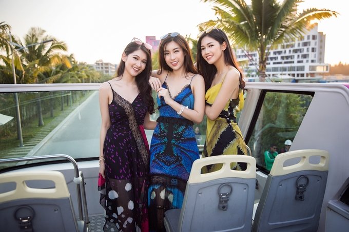 top-3-hoa-hau-viet-nam-2016-dien-dam-trang-khoe-nhan-sac-quyen-ru-truoc-khi-het-nhiem-ky
