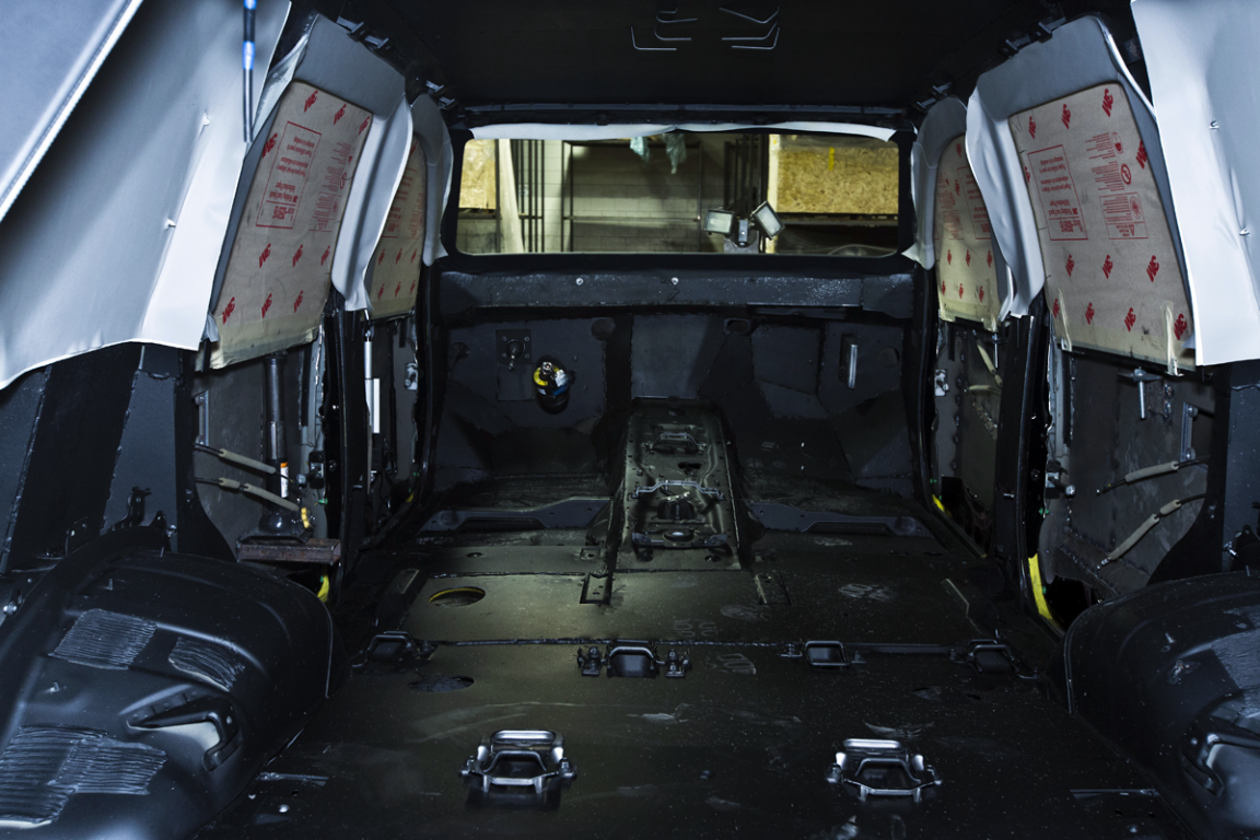 mercedes-benz-g63-do-chong-dan-gia-28-ty-dong