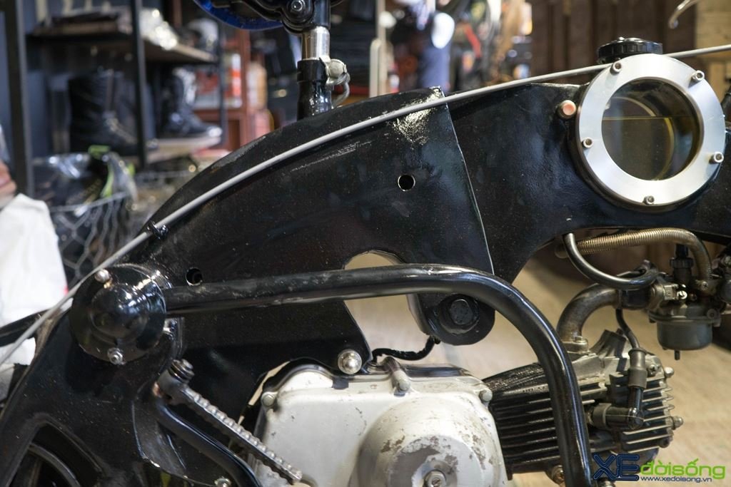 minibike dáng “bò tót” độc nhất Việt Nam của Thạch Nguyễn