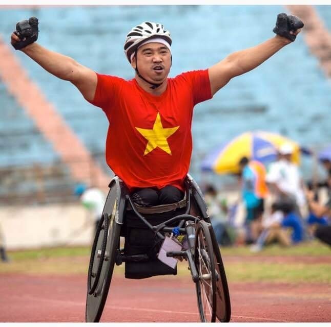 37160881_2120148674977463_5970090659829252096_n