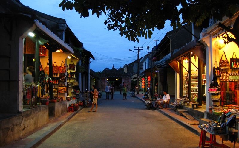 Sống thiền ở Hội An