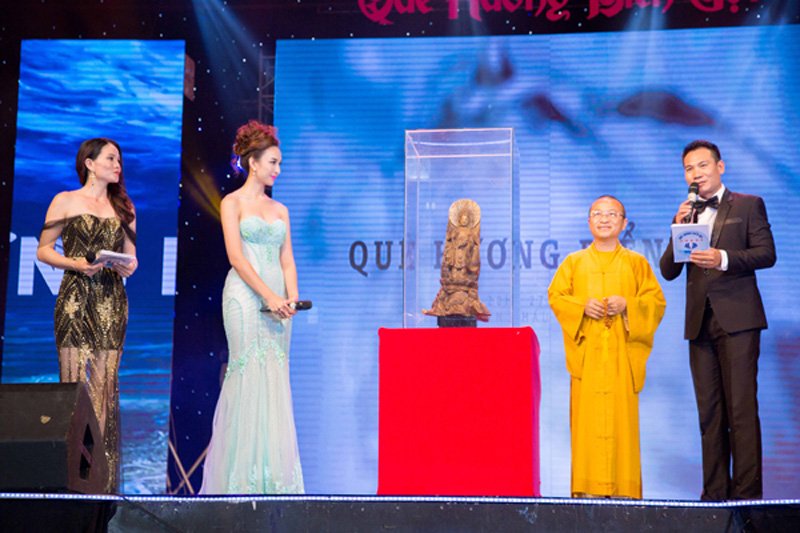 chan-dung-nang-hau-tu-choi-loi-moi-dai-dien-viet-nam-thi-hoa-hau-hoan-vu-va-hoa-hau-the-gioi