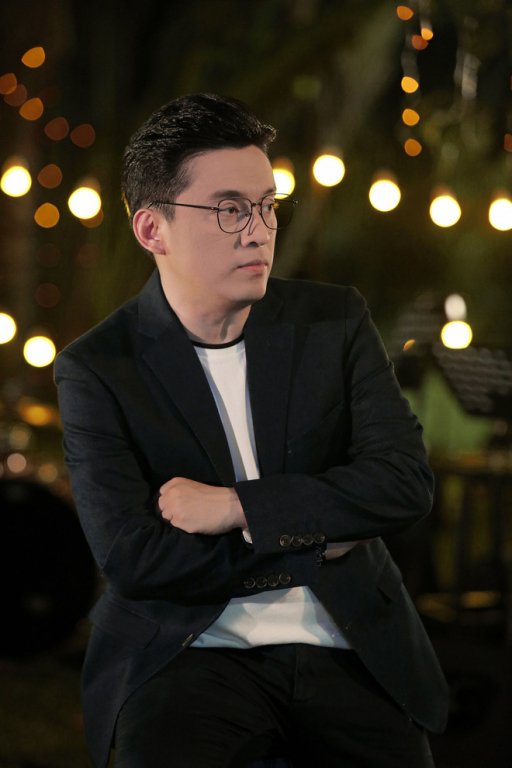 lam-truong-ket-hop-voi-noo-phuoc-thinh-gay-thon-thuc-khi-lam-moi-hit-mua-phi-truong
