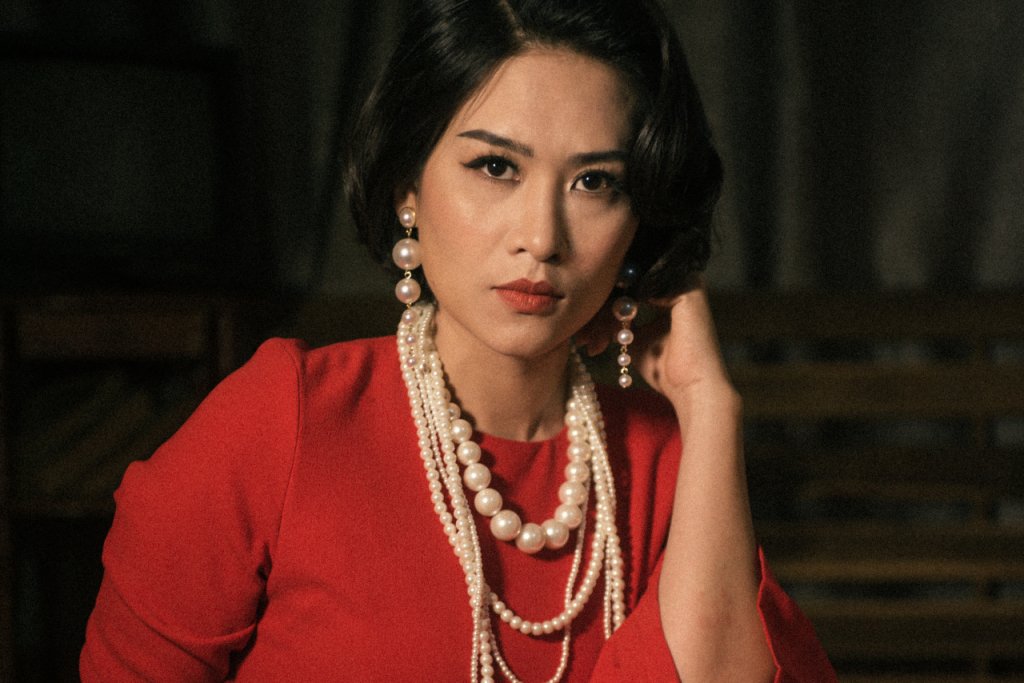 sau-quyet-dinh-tai-xuat-man-anh-nguyet-thao-mai-bat-ngo-hoa-goa-phu-den-ma-mi-trong-bo-anh-moi