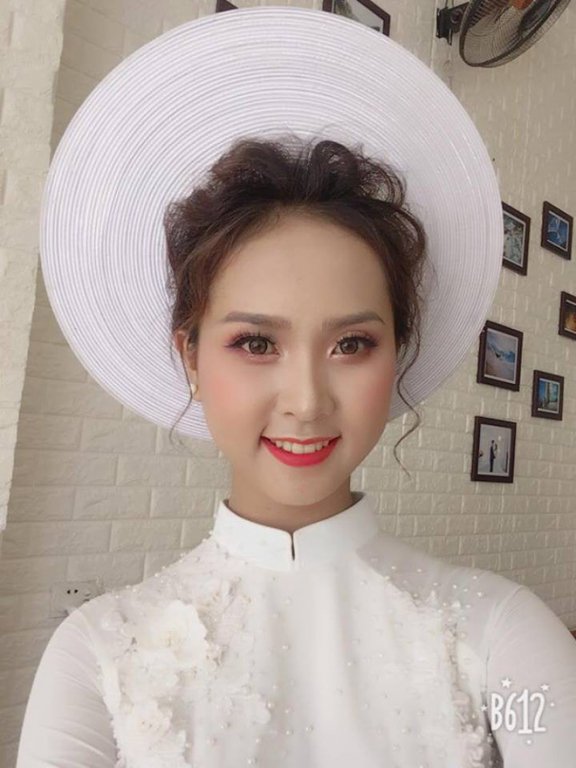 khoanh-khac-4-nguoi-dep-10x-cua-hoa-hau-viet-nam-2018-do-sac-bat-phan-thang-bai-trong-mot-khung-hinh
