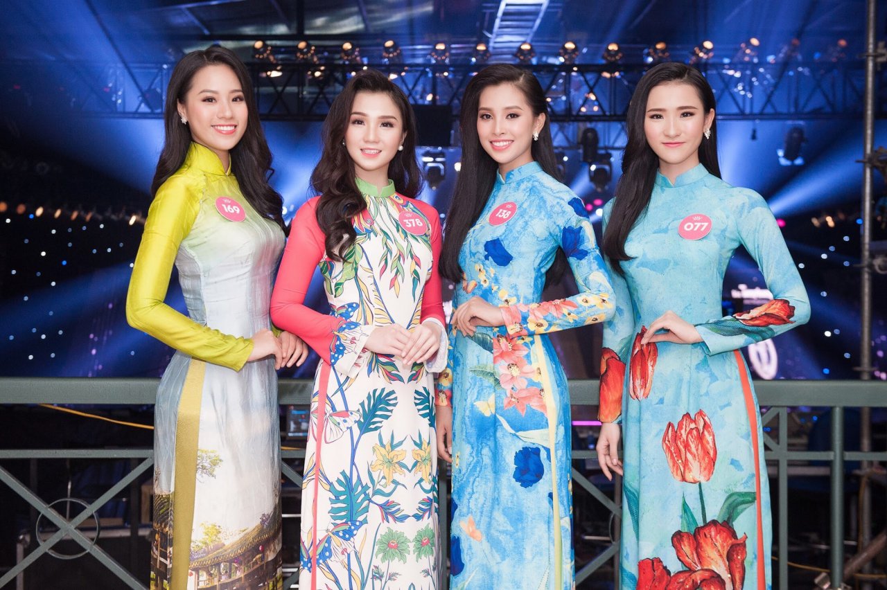 khoanh-khac-4-nguoi-dep-10x-cua-hoa-hau-viet-nam-2018-do-sac-bat-phan-thang-bai-trong-mot-khung-hinh