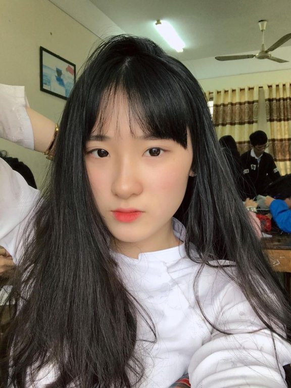 khoanh-khac-4-nguoi-dep-10x-cua-hoa-hau-viet-nam-2018-do-sac-bat-phan-thang-bai-trong-mot-khung-hinh
