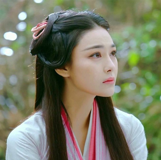 nu-dien-vien-truong-hinh-du-la-ai