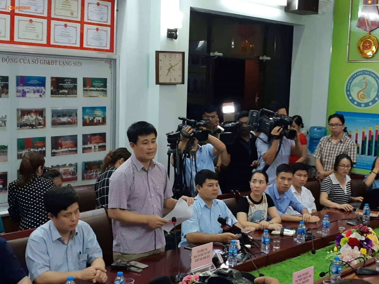 diem-thi-thpt-lang-son-vi-sao-du-luan-van-hoai-nghi