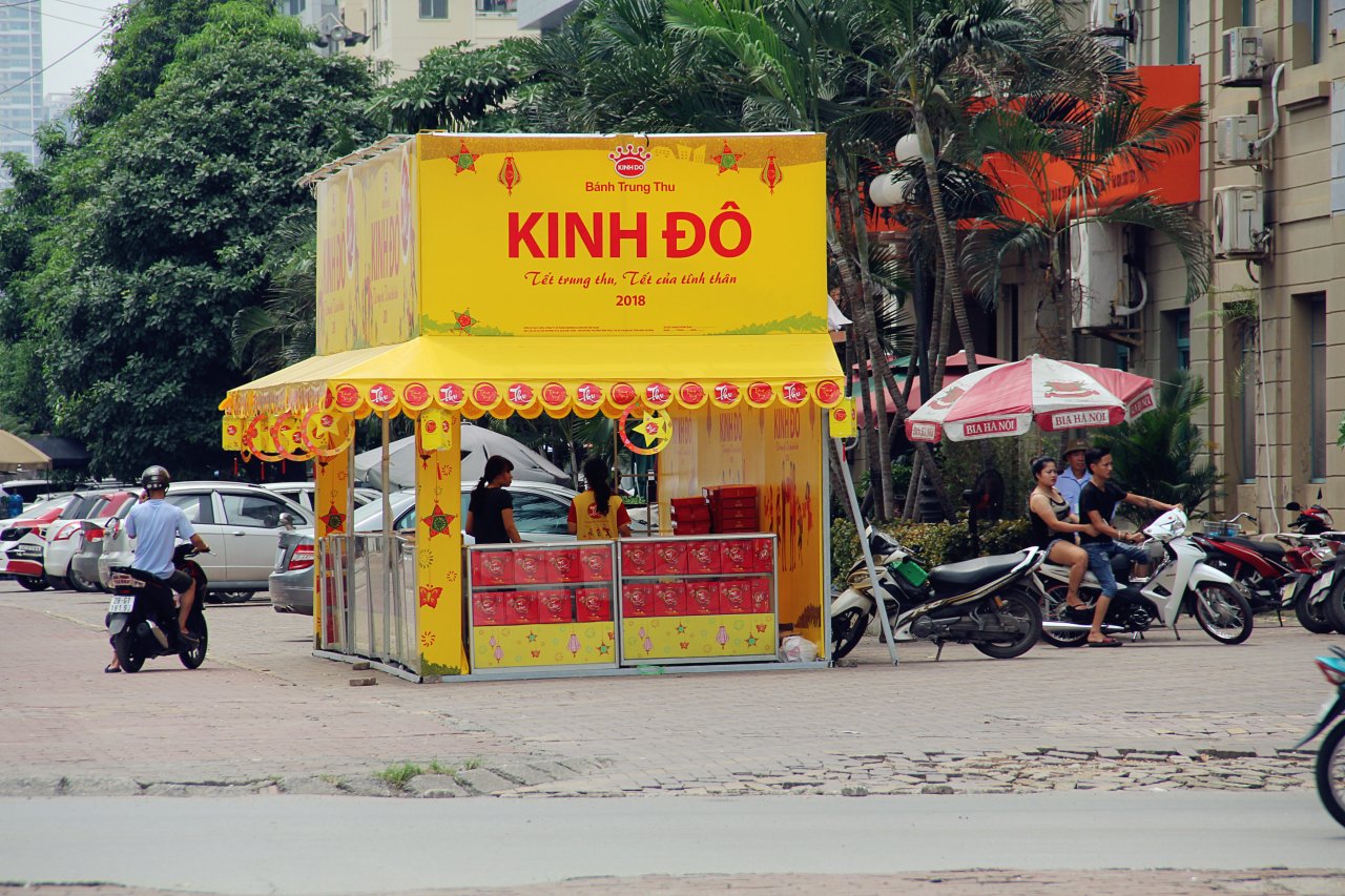 ha-noi-quay-banh-trung-thu-kinh-do-moc-nhu-nam-lan-chiem-via-he