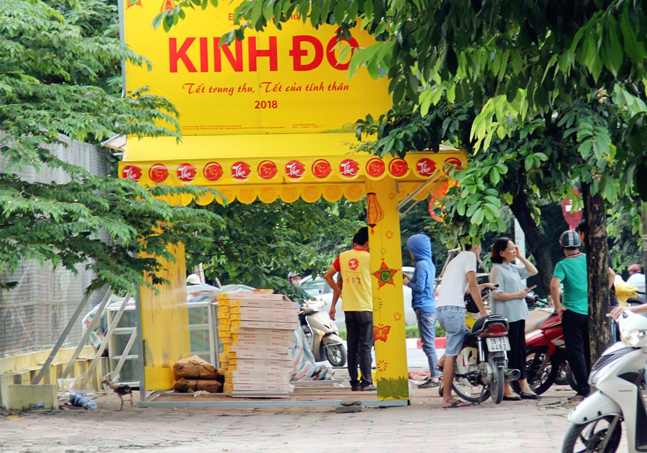 ha-noi-quay-banh-trung-thu-kinh-do-moc-nhu-nam-lan-chiem-via-he