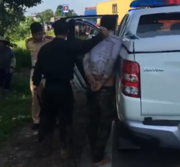 quang-ninh-bat-oto-nghi-van-chuyen-ma-tuy-lieu-linh-tong-xe-csgt-de-bo-tron