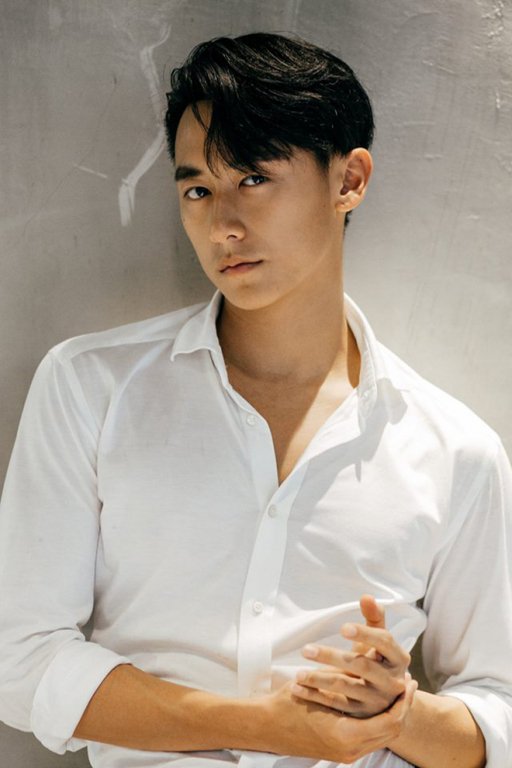sau-loat-scandal-rocker-nguyen-viet-thu-xin-loi-chinh-thuc-roi-showbiz-viet-de-tro-ve-uc