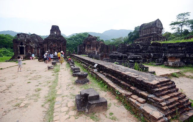 Ảnh: Thánh địa cổ ở Việt Nam nhìn từ trên cao đẹp như tranh cổ tích