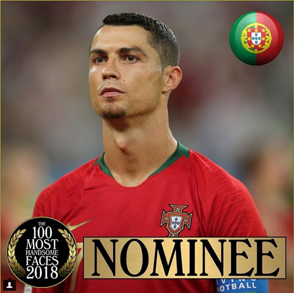 son-tung-m-tp-lot-de-cu-100-guong-mat-dep-trai-nhat-nam-2018-cung-ronaldo-tu-hao-khong-cac-sky-oi