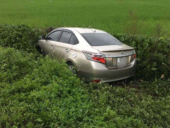 clip-tai-xe-o-to-con-be-lai-xuat-than-tranh-container-vuot-kieu-giet-nguoi-o-bac-ninh