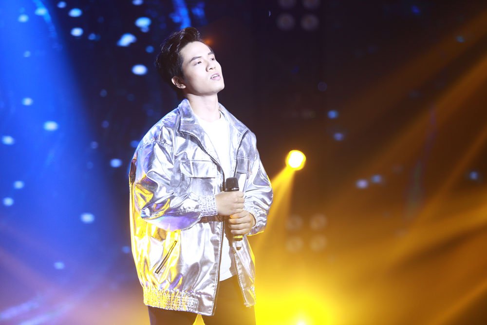 my-tam-bat-ngo-noi-i-love-you-so-khien-dam-vinh-hung-ngap-tran-hanh-phuc