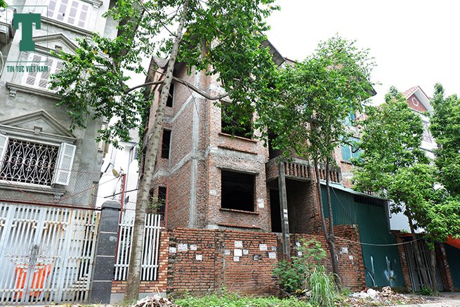 ha-noi-biet-thu-tien-ty-thanh-tu-diem-con-nghien-tiem-chich