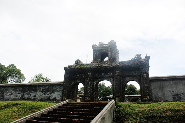 thua-thien-hue-dau-truong-voi-re-ho-quyen-doc-nhat-troi-nam