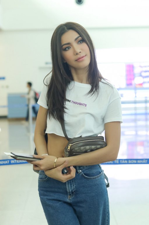 minh-tu-xinh-hut-hon-khoe-eo-thon-chan-dai-truoc-gio-len-duong-du-asias-next-top-model