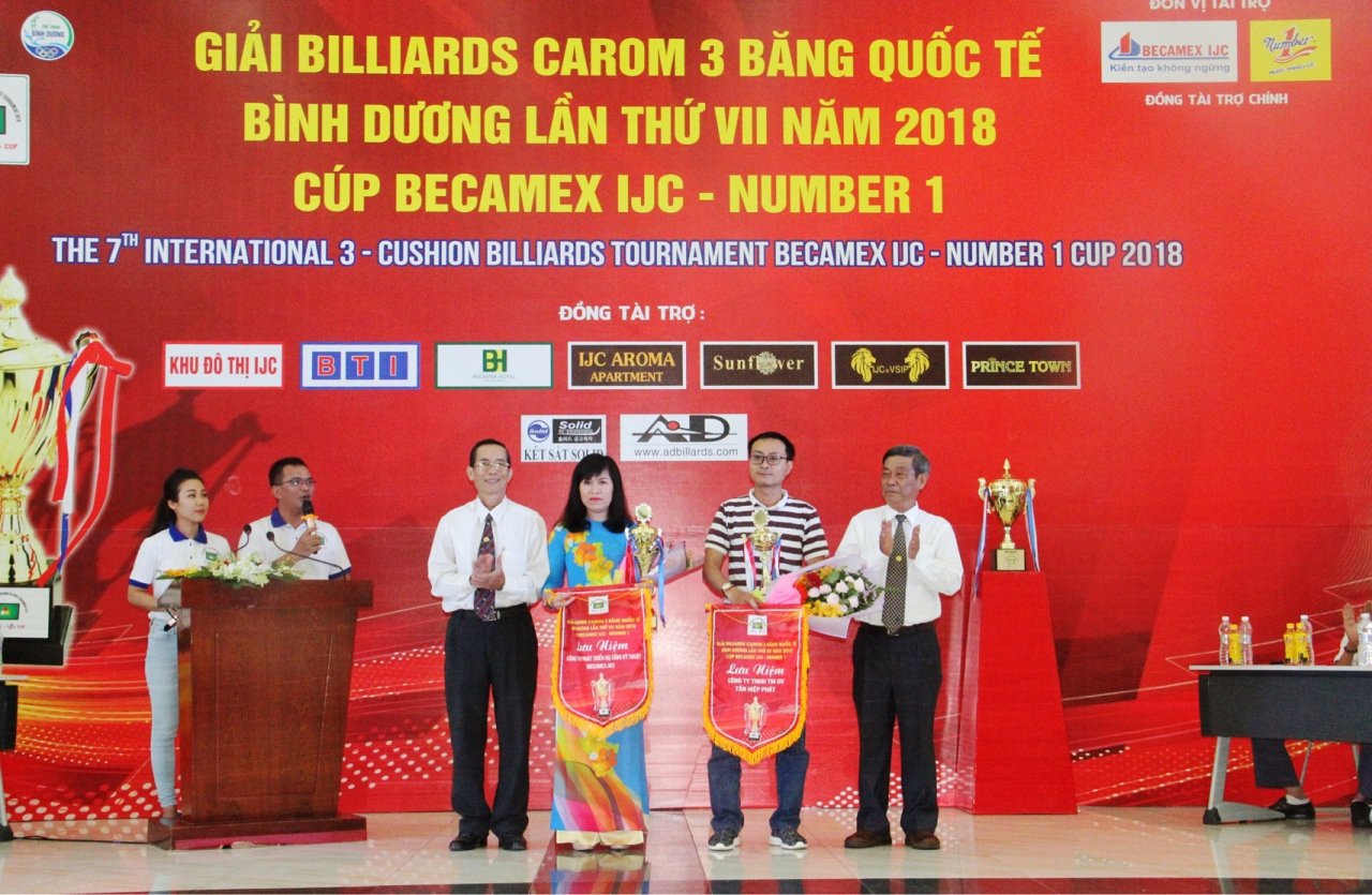 khai-mac-giai-billiards-carom-3-bang-quoc-te-binh-duong-tranh-cup-becamex-ijc-number1