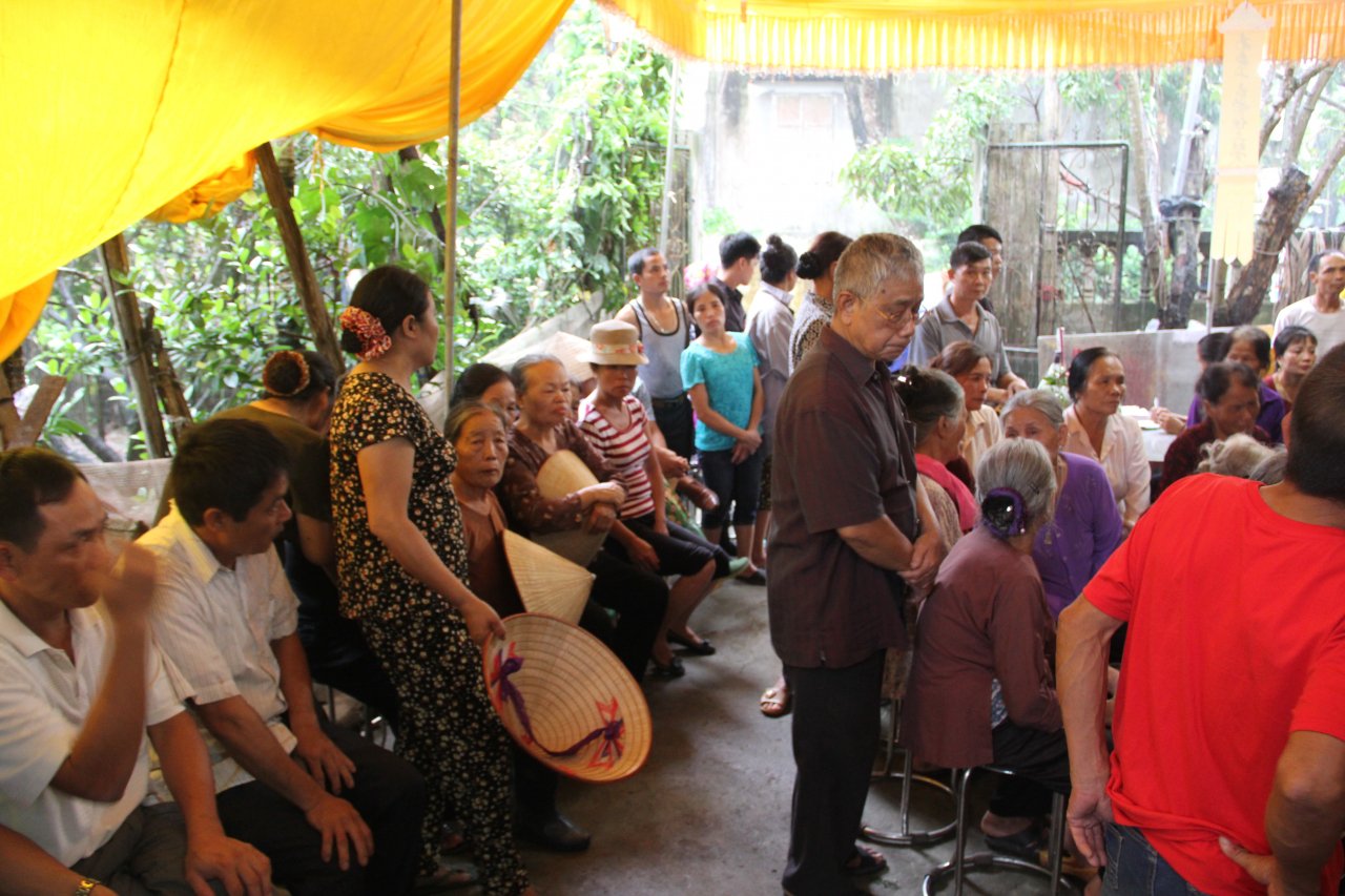 dam-nuoc-mat-trong-dam-tang-hai-vo-chong-o-hung-yen-bi-sat-hai-luc-nua-dem