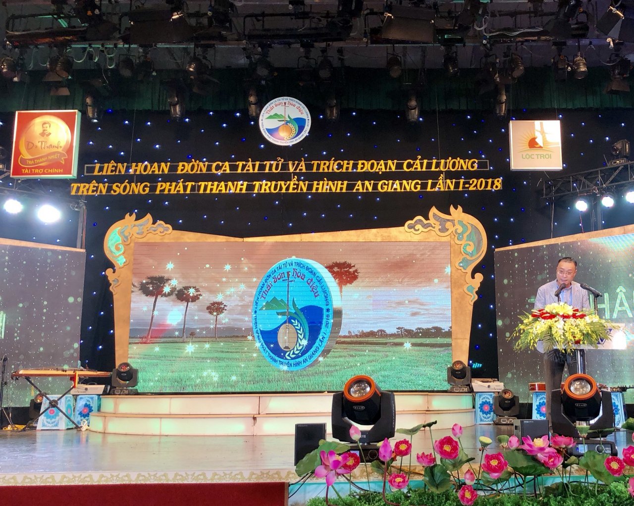 doi-don-ca-tai-tu-huyen-cho-moi-doat-giai-don-kim-vang-do-tra-thanh-nhiet-dr-thanh-tai-tro