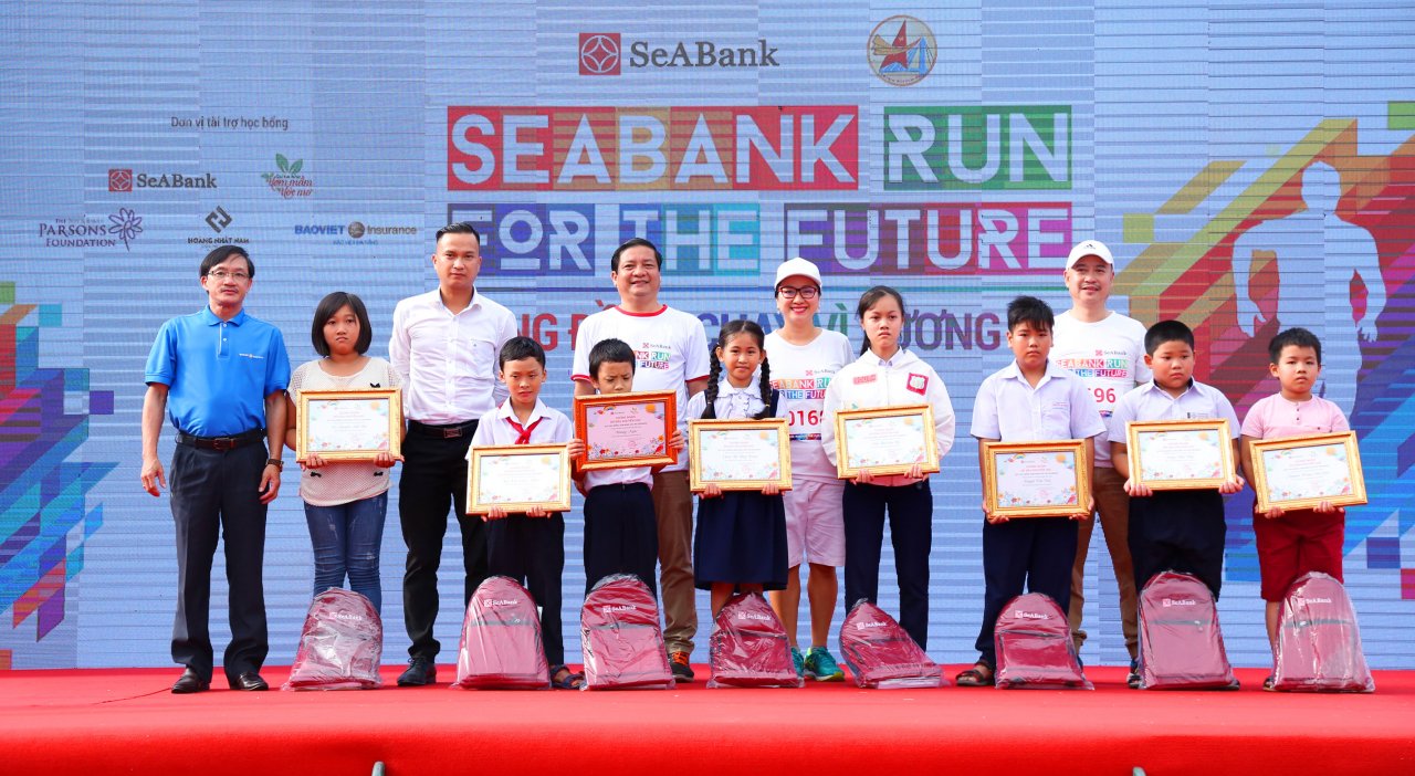 giai-chay-cong-dong-chay-vi-tuong-lai-seabank-run-for-the-future-gay-quy-hoc-bong-cho-tre-em-ngheo-hieu-hoc