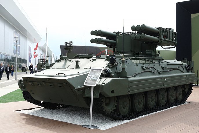 nga-khoe-dan-vu-khi-toi-tan-tai-dien-dan-army-2018