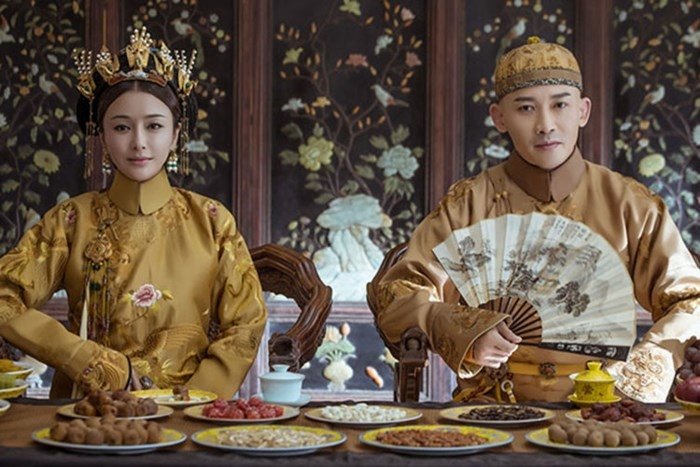giua-lum-xum-ban-quyen-dien-hi-cong-luoc-chinh-thuc-xac-lap-ky-luc-khung-voi-10-ty-view-sau-1-thang-len-song