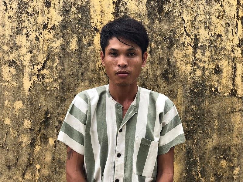 be-trai-bi-nguoi-tinh-cua-me-hanh-hung-dan-den-da-chan-thuong
