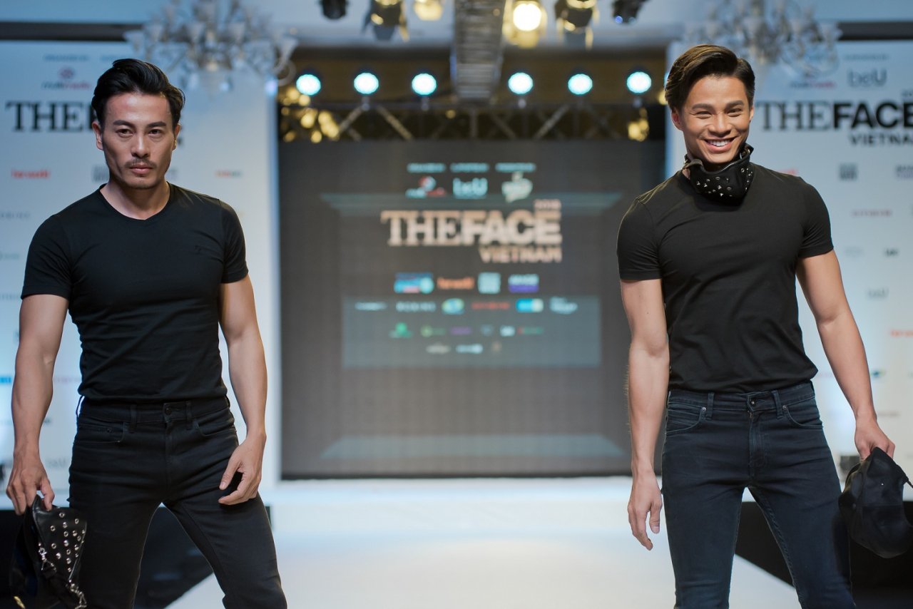 top-36-the-face-2018-chat-chem-nhau-tren-san-catwalk-loat-ung-vien-sang-gia-dan-lo-dien