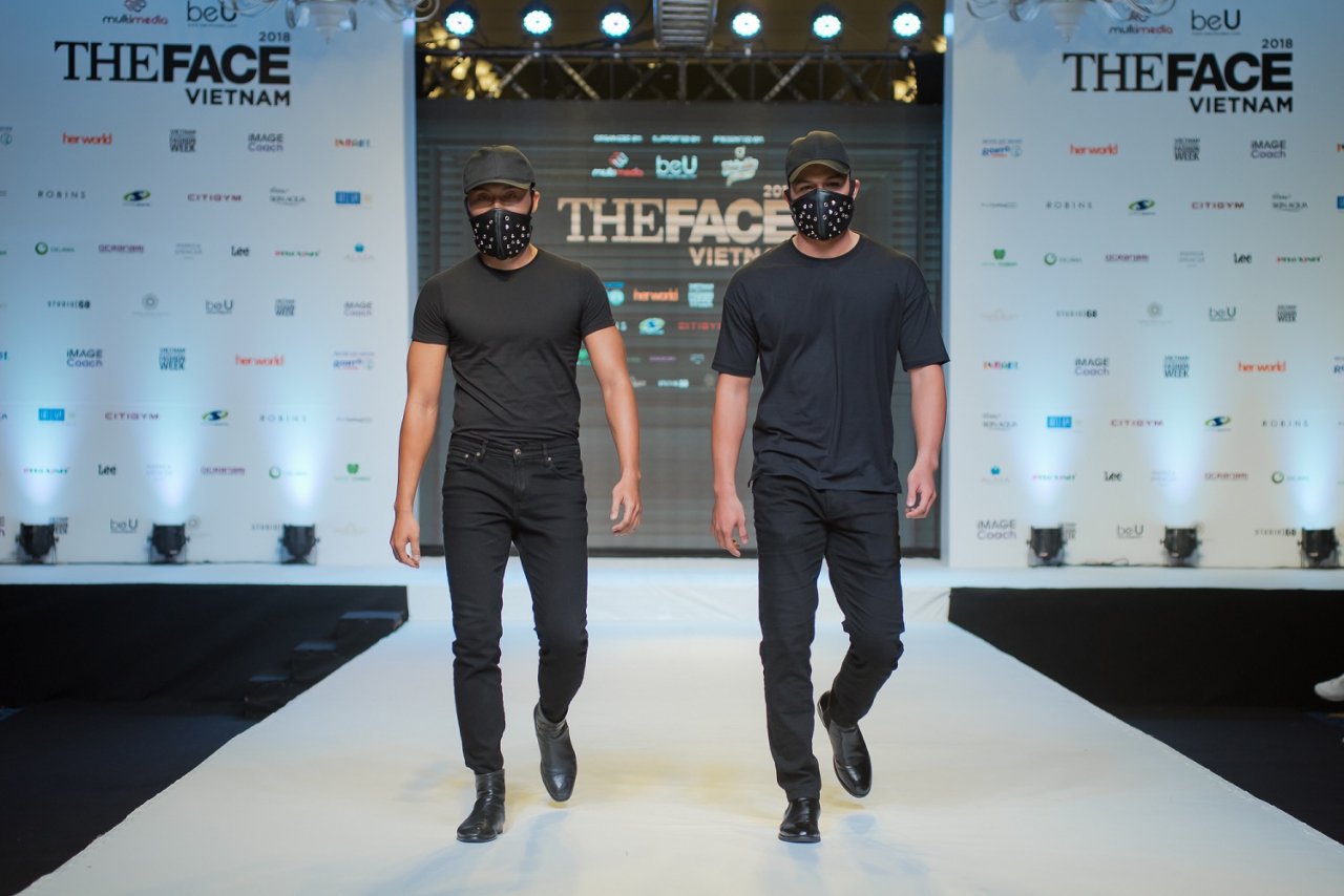 top-36-the-face-2018-chat-chem-nhau-tren-san-catwalk-loat-ung-vien-sang-gia-dan-lo-dien