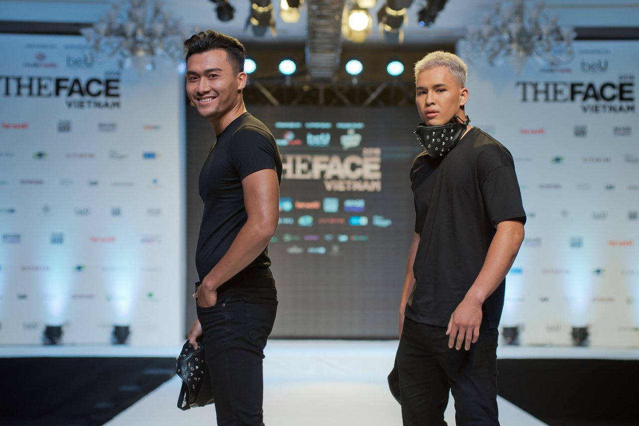 top-36-the-face-2018-chat-chem-nhau-tren-san-catwalk-loat-ung-vien-sang-gia-dan-lo-dien
