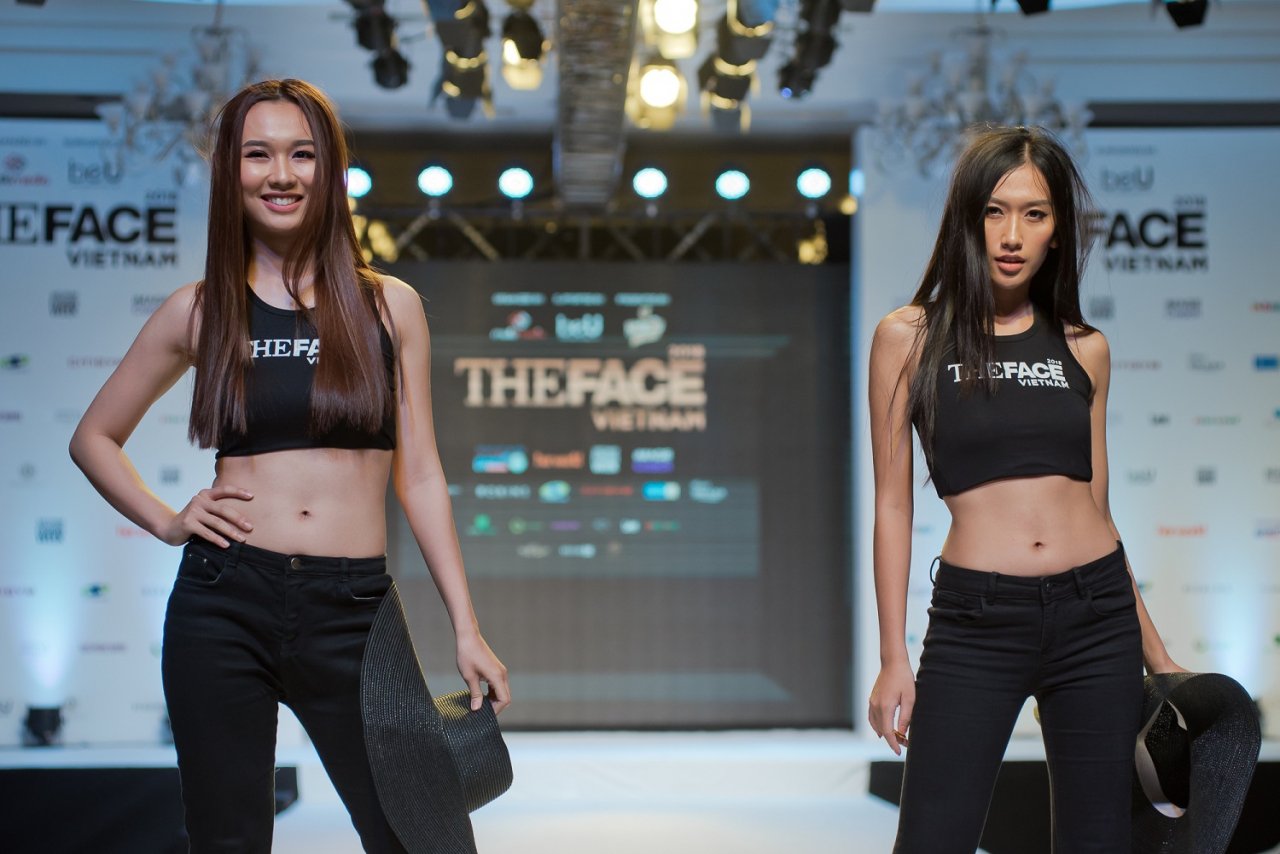 top-36-the-face-2018-chat-chem-nhau-tren-san-catwalk-loat-ung-vien-sang-gia-dan-lo-dien