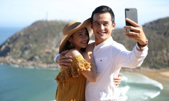 truoc-khi-cuoi-truong-giang-dan-tinh-choang-ngop-voi-dan-nguoi-yeu-cu-toan-soai-ca-cua-nha-phuong