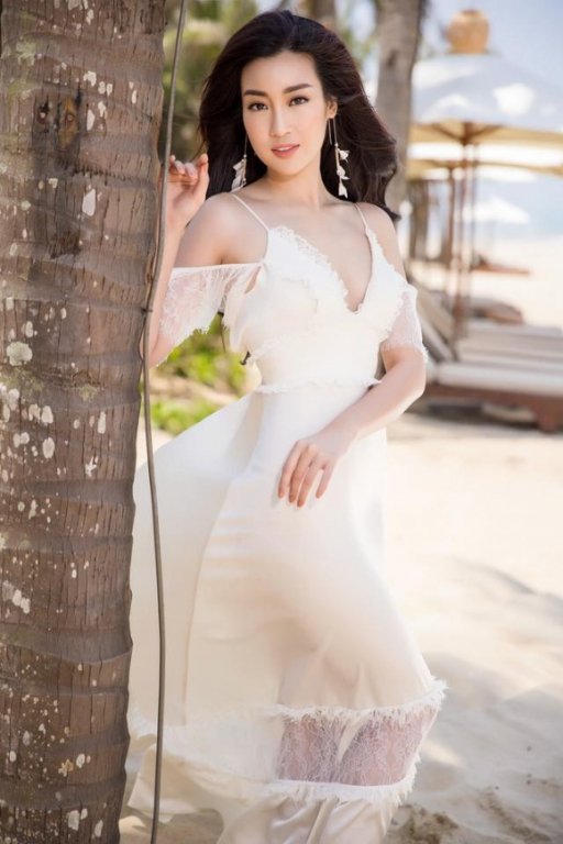gan-het-nhiem-ki-hoa-hau-viet-nam-do-my-linh-gay-bat-ngo-khi-lan-dau-xuat-hien-voi-mai-toc-ngan-ngang-vai