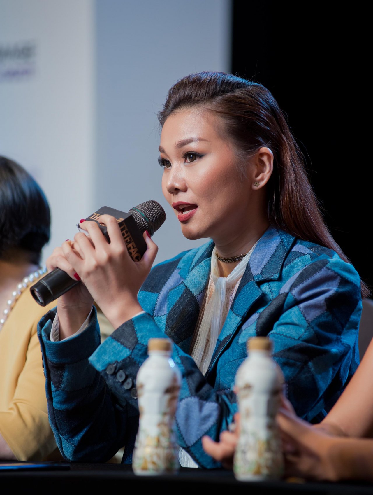 tra-sua-macchiato-khong-do-la-nha-tai-tro-chinh-cho-chuong-trinh-the-face-vietnam-2018
