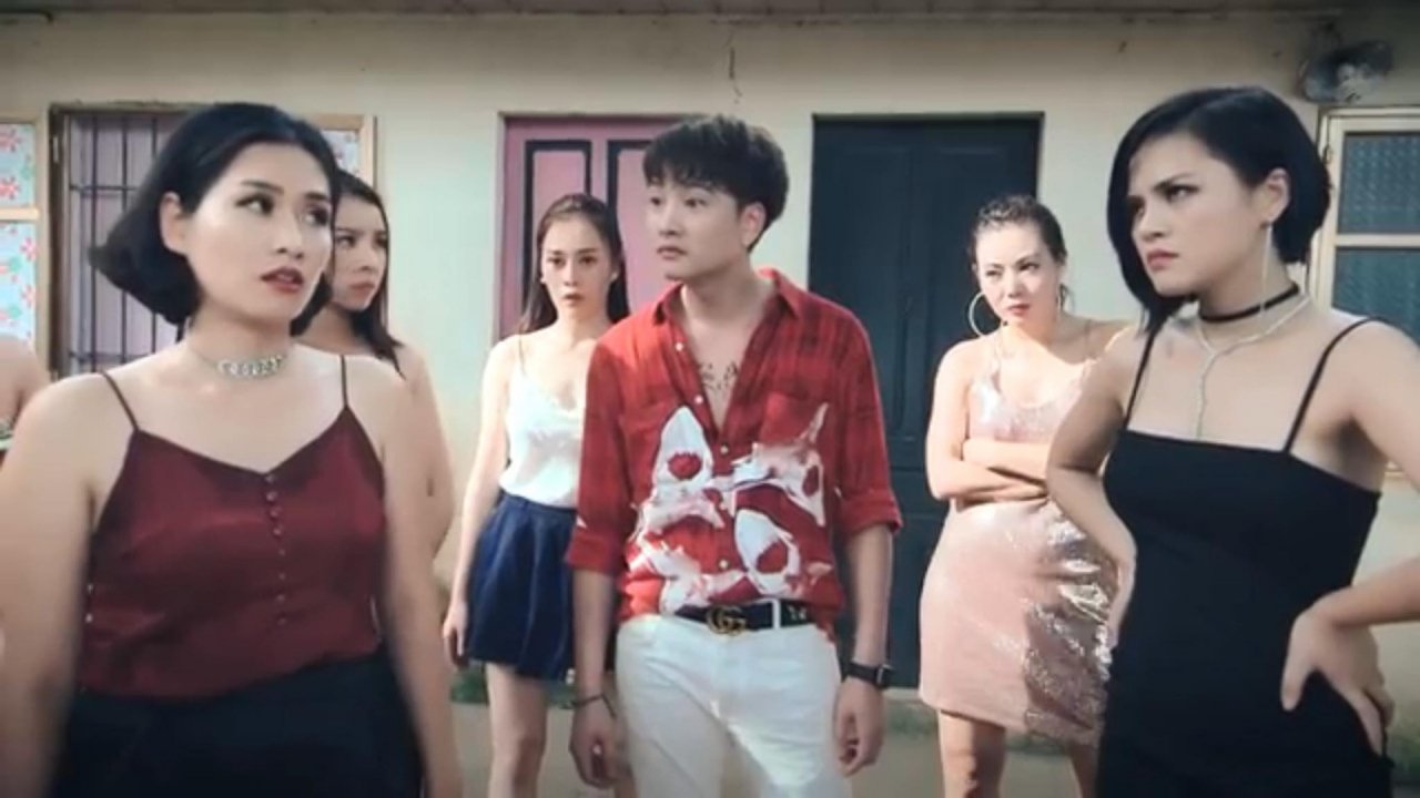 sap-phat-song-tro-lai-quynh-bup-be-ngoai-truyen-bat-ngo-duoc-cong-chieu-voi-su-xuat-hien-cua-nguyet-thao-mai