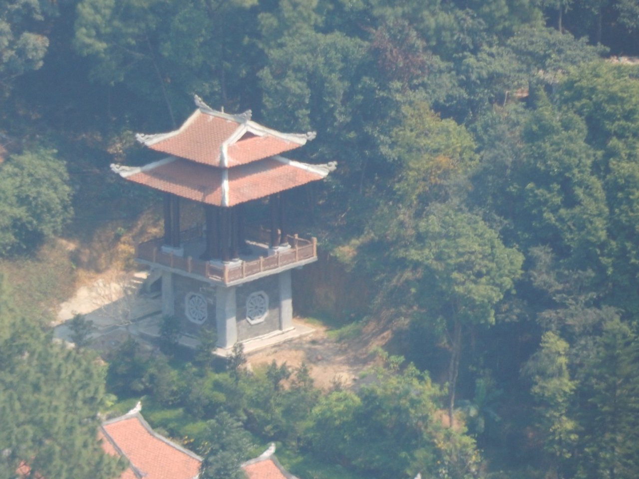 bang-rung-kham-pha-hon-vuon