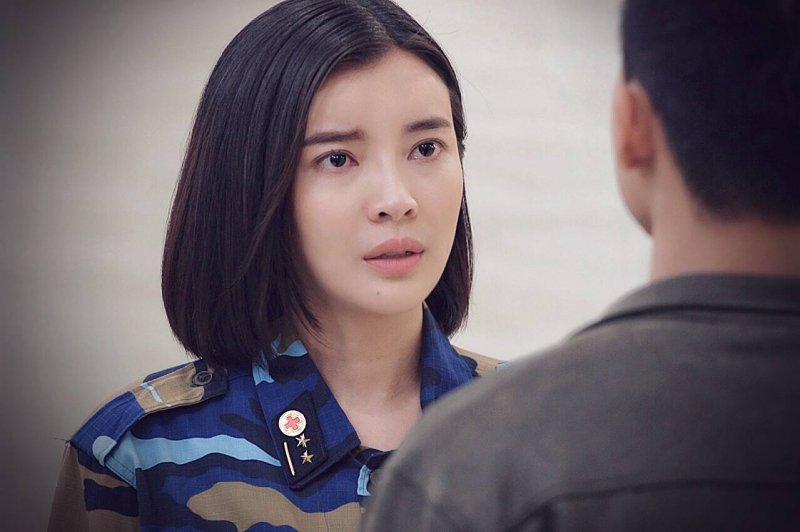 giua-con-bao-u23-hau-due-mat-troi-ban-viet-tung-teaser-khoe-dan-trai-quan-nhan-sau-mui-khong-thua-gi-ban-goc