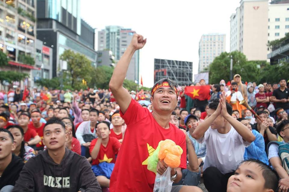 xuc-dong-canh-co-dong-vien-doi-mua-co-vu-cho-doi-tuyen-olympic-viet-nam-tai-tp-hcm
