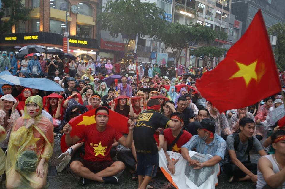 xuc-dong-canh-co-dong-vien-doi-mua-co-vu-cho-doi-tuyen-olympic-viet-nam-tai-tp-hcm