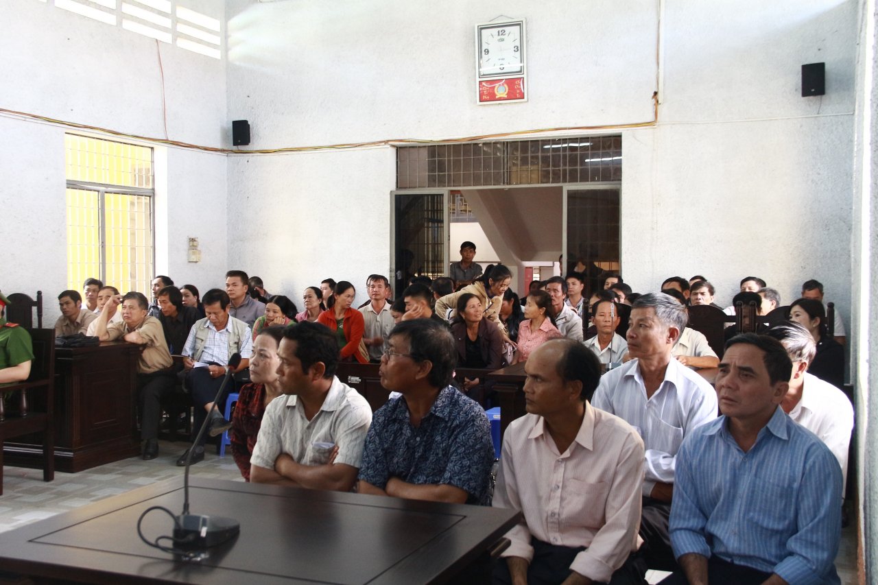 nguyen-thuong-ta-cong-an-nhan-24-ty-dong-tien-chay-truong-chay-viec