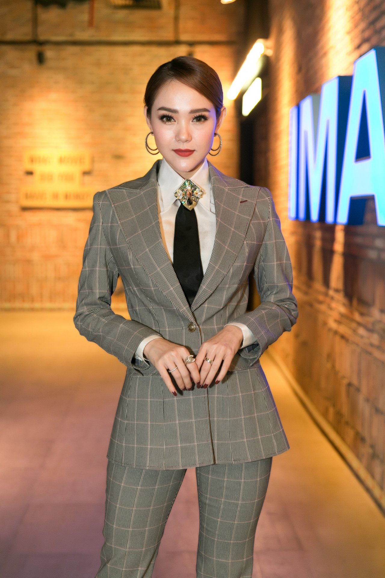cung-dien-do-menswear-bo-doi-huan-luyen-vien-the-face-thanh-hang-minh-hang-dep-trai-bat-phan-thang-bai