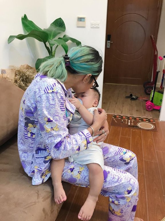 Cuối cùng Bella đã được gặp con trai, không còn chửi bới và liên tục nói lời cảm ơn hot mom Hằng 'Túi'